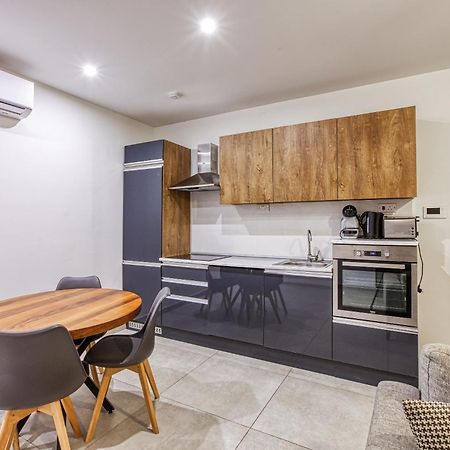 The Swieqi Poolside Suites Is-Swieqi Luaran gambar