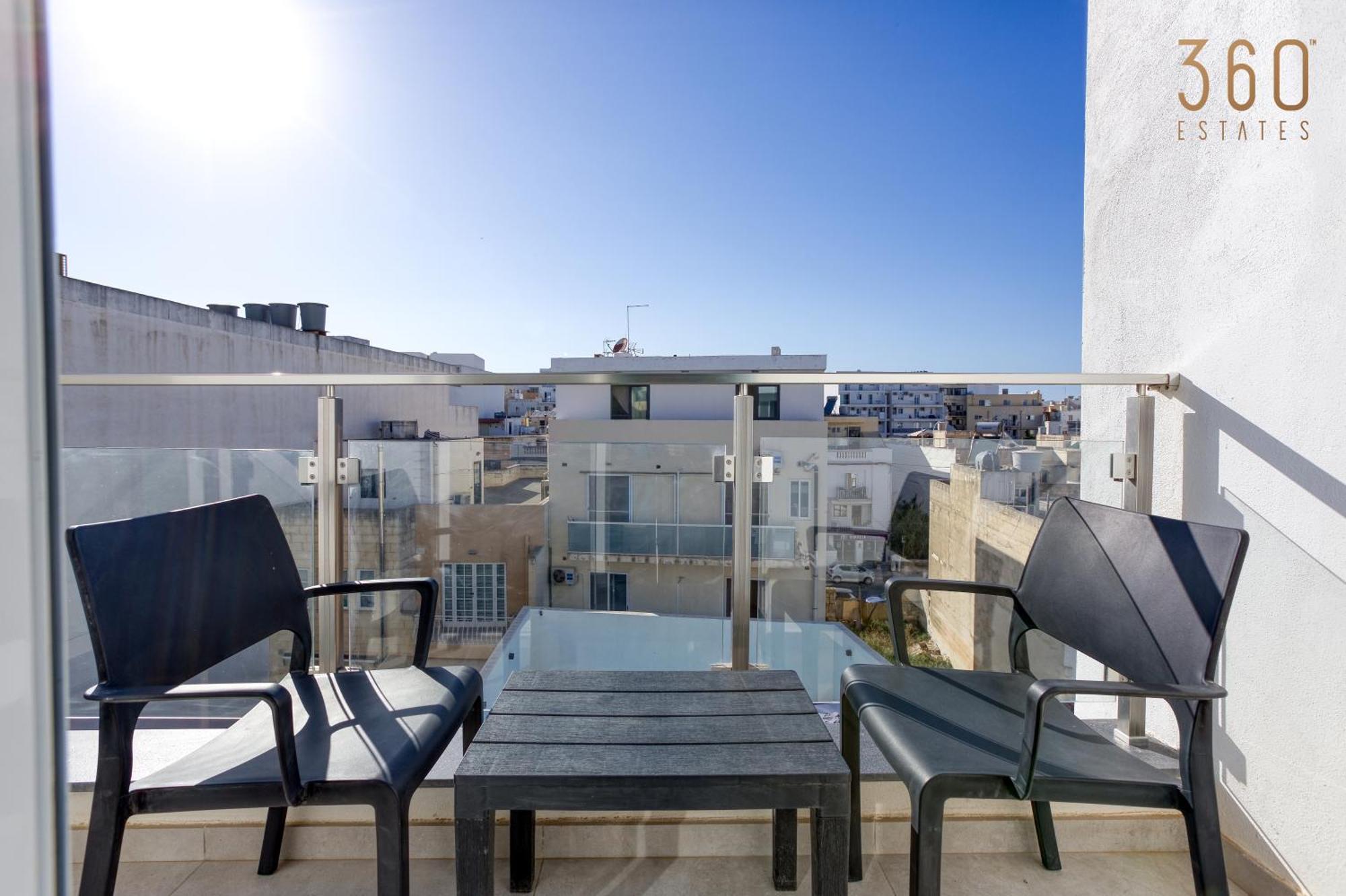 The Swieqi Poolside Suites Is-Swieqi Luaran gambar